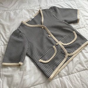 Gingham mid-crop button-up blouse